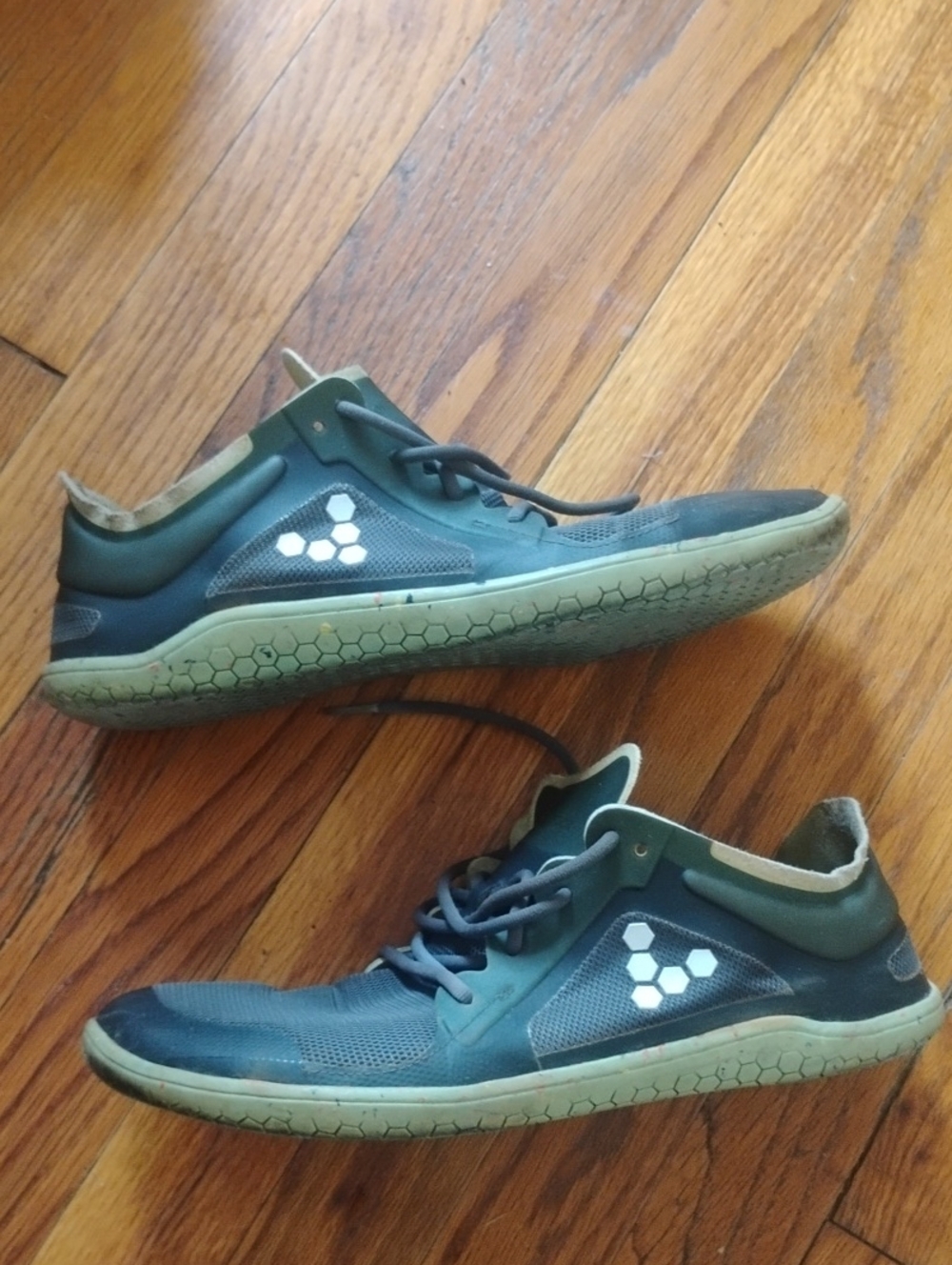 Vivobarefoot Style Minimalist Sneakers in Teal Green